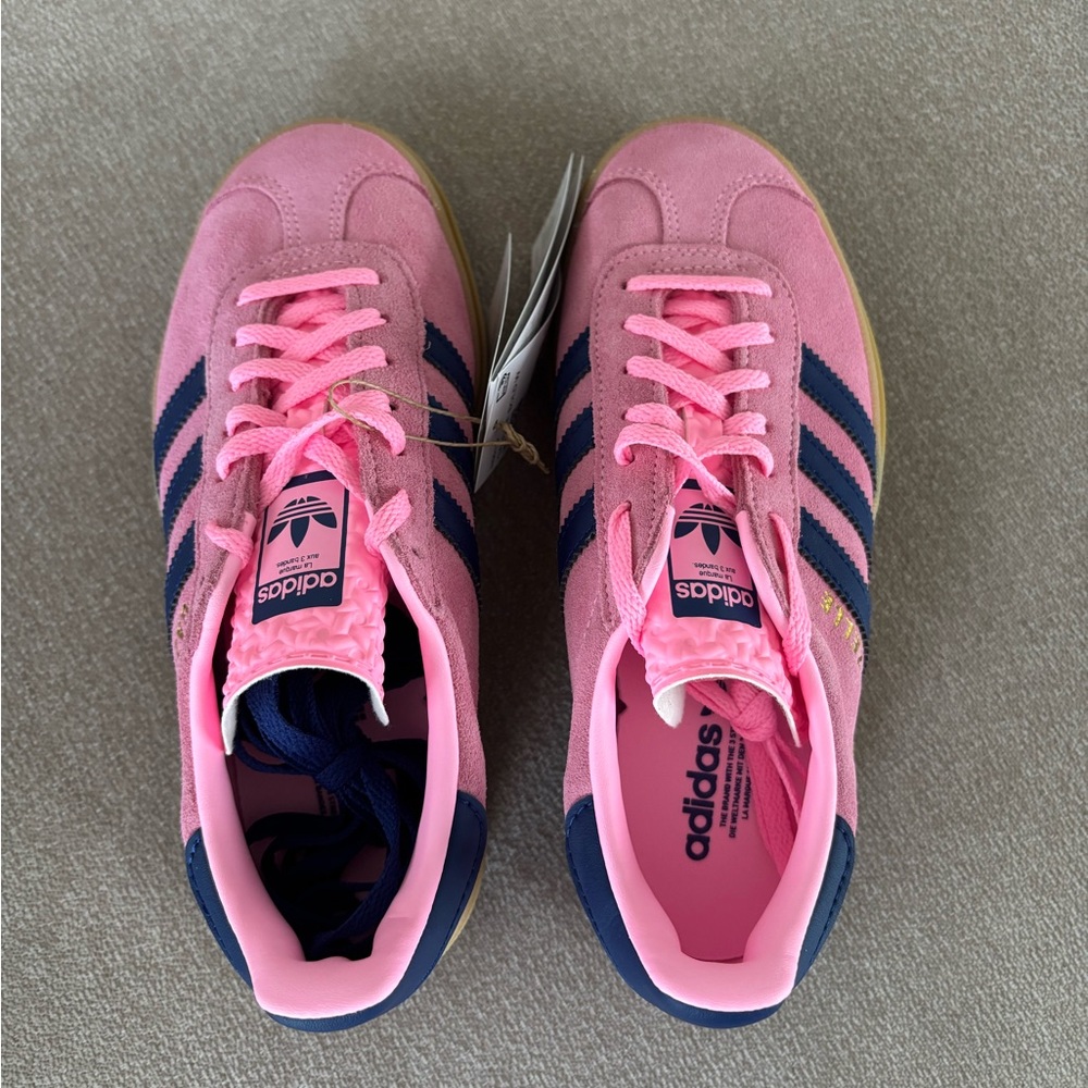 adidas Women's Pink Sneakers with Blue Stripes - Picture 5 of 12